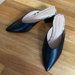 NWT Halogen Hatori Mules
